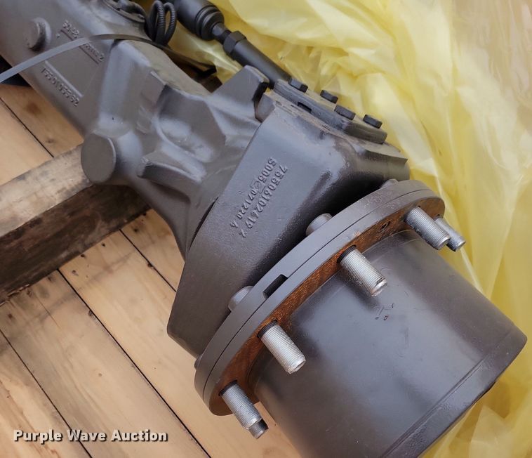 image for item KB9071 (2) Dana Italia front axles