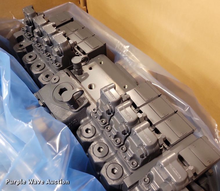 image for item KB9081 Hydraulic service banks