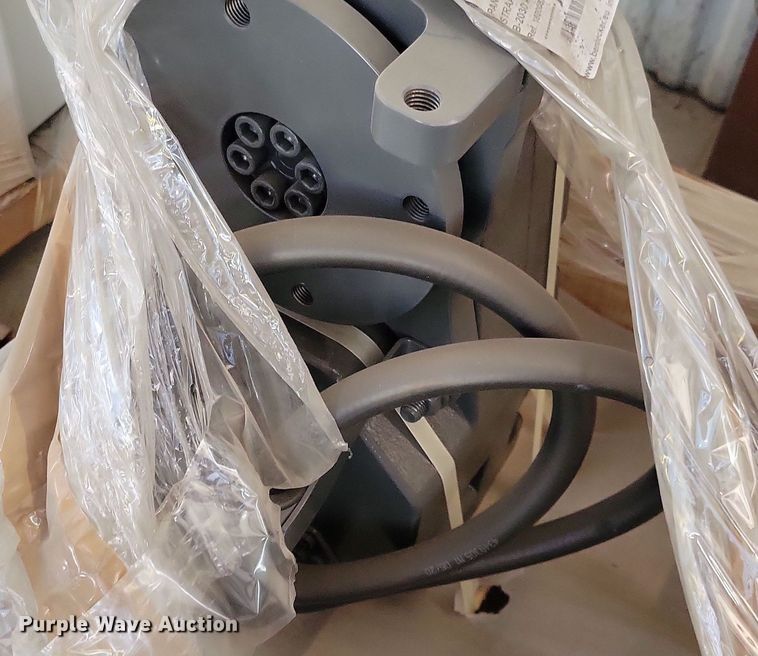 image for item KB9083 Tractor parts