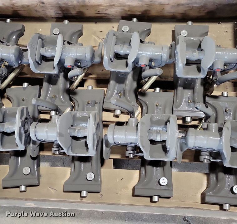 image for item KB9083 Tractor parts