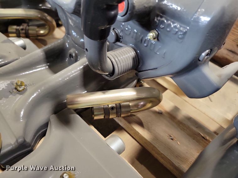 image for item KB9083 Tractor parts