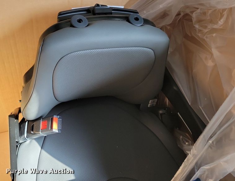 image for item KB9086 Tractor parts