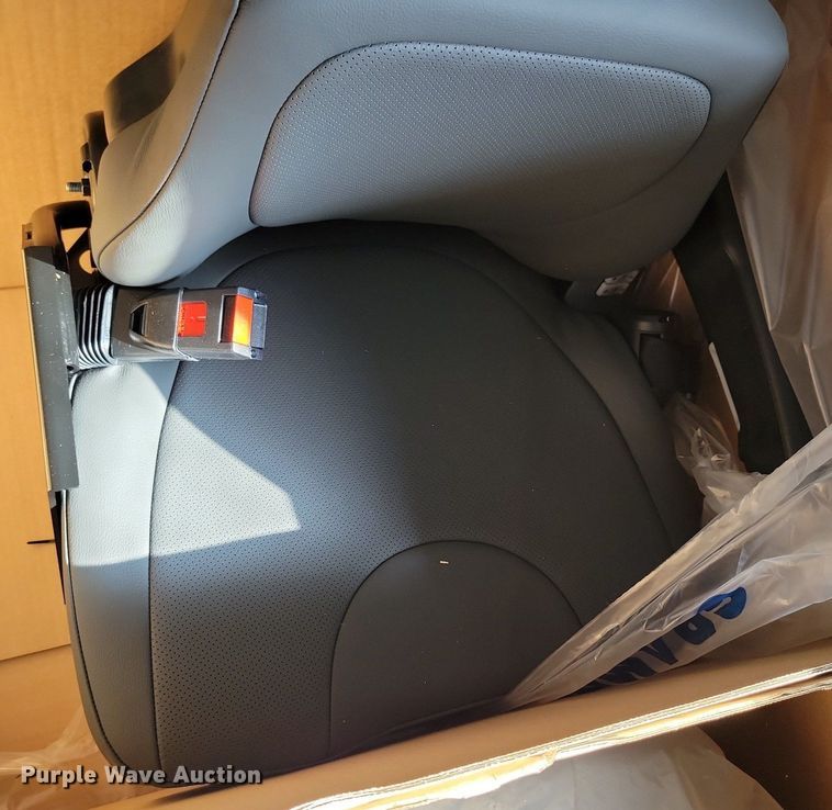 image for item KB9086 Tractor parts