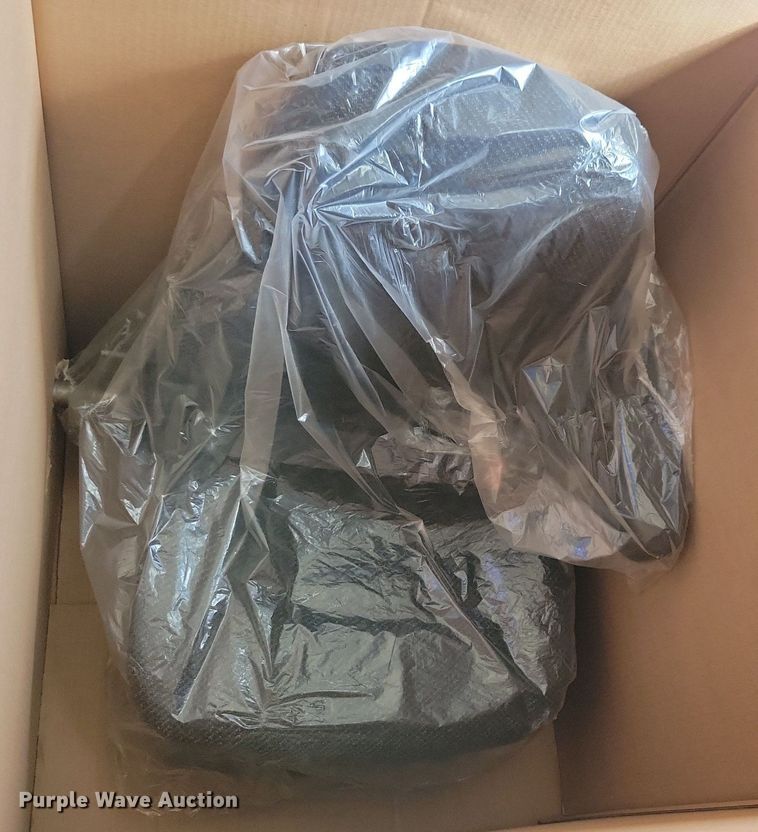 image for item KB9086 Tractor parts