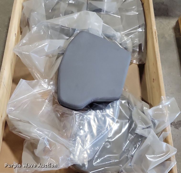 image for item KB9086 Tractor parts