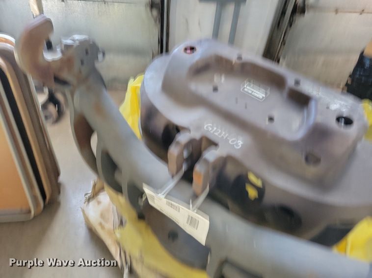 image for item KB9088 AGCO front linkage system