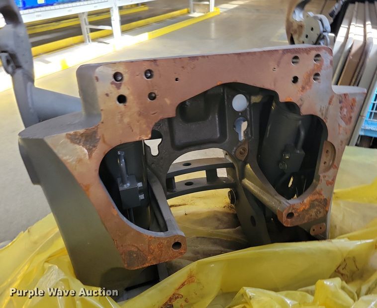 image for item KB9088 AGCO front linkage system