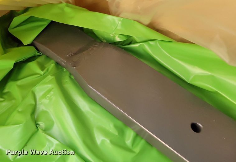 image for item KB9088 AGCO front linkage system