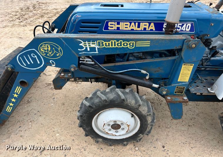 image for item KV9761 Shibaura SD1540B MFWD tractor