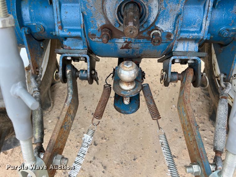 image for item KV9761 Shibaura SD1540B MFWD tractor