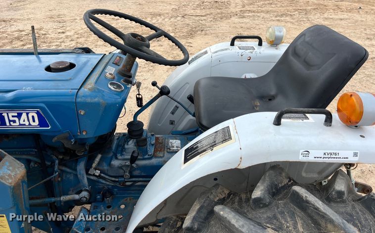 image for item KV9761 Shibaura SD1540B MFWD tractor