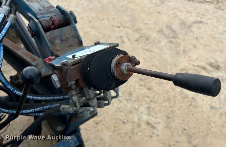 image for item KV9761 Shibaura SD1540B MFWD tractor