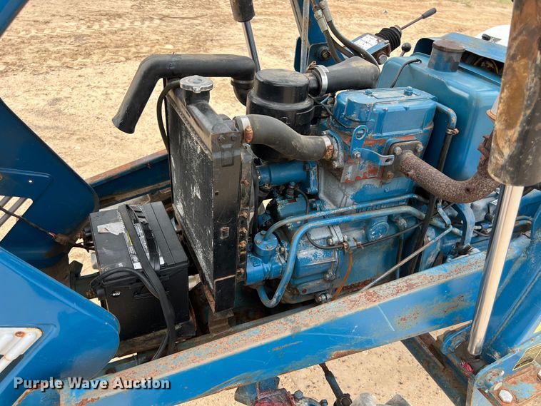 image for item KV9761 Shibaura SD1540B MFWD tractor