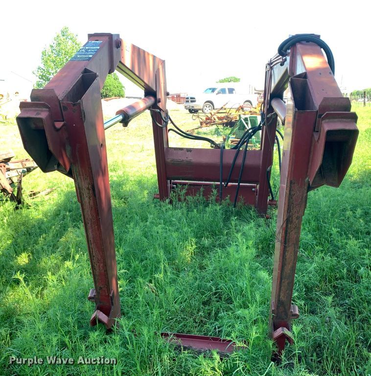 image for item KX9984 Case International  2350 loader