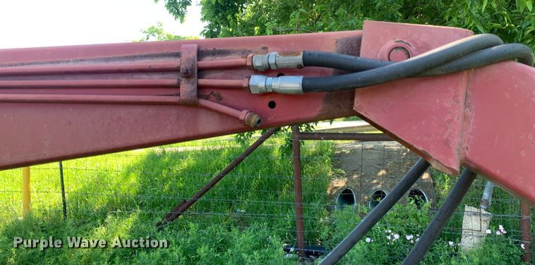 image for item KX9984 Case International  2350 loader