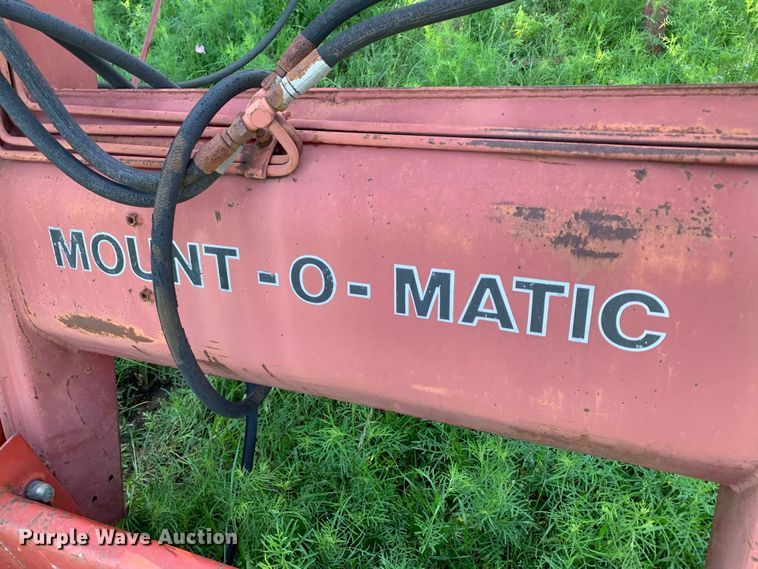 image for item KX9984 Case International  2350 loader