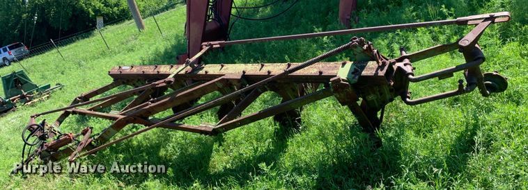 image for item KX9985 John Deere five bottom plow