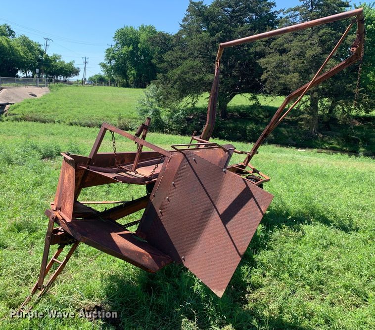 image for item KX9987 (2) hay bale loaders