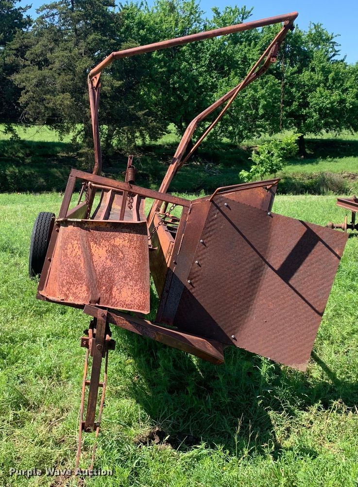 image for item KX9987 (2) hay bale loaders