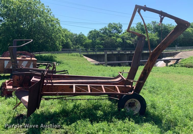 image for item KX9987 (2) hay bale loaders