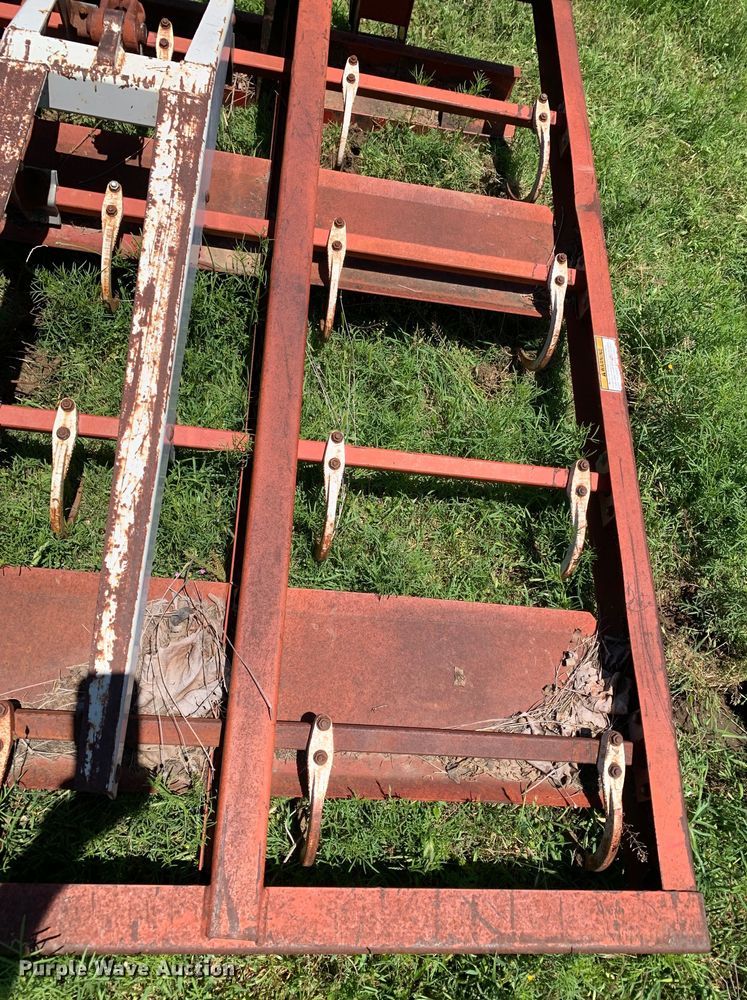 image for item KX9988 Hoelscher 100 bale accumulator 