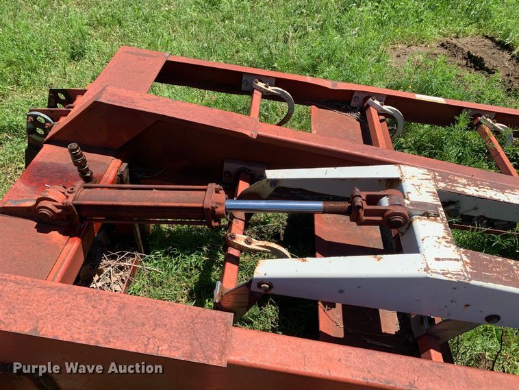 image for item KX9988 Hoelscher 100 bale accumulator 