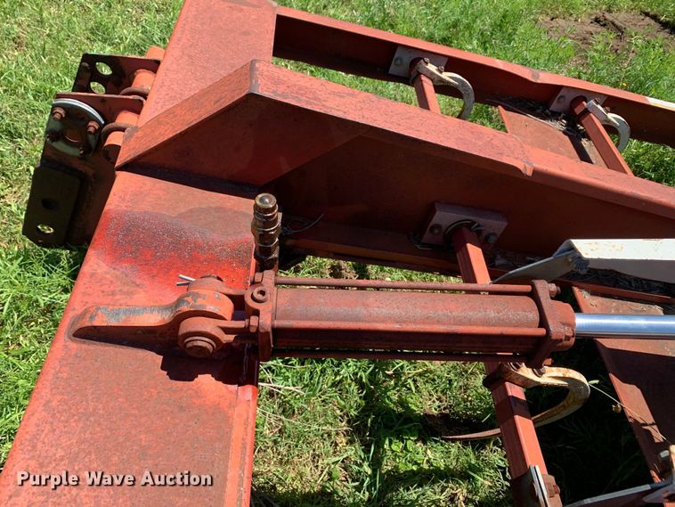 image for item KX9988 Hoelscher 100 bale accumulator 