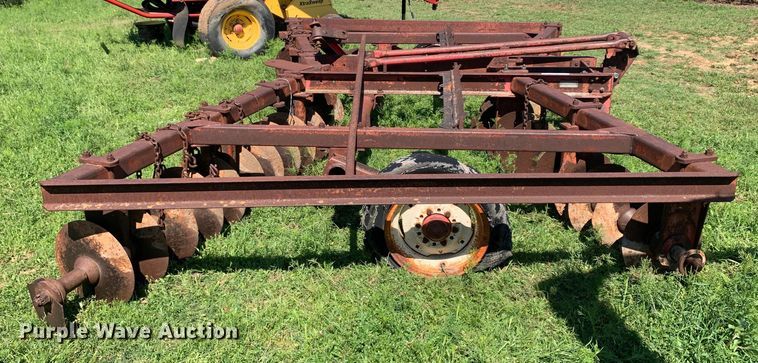 image for item KX9990 Massey-Ferguson  52 tandem disk