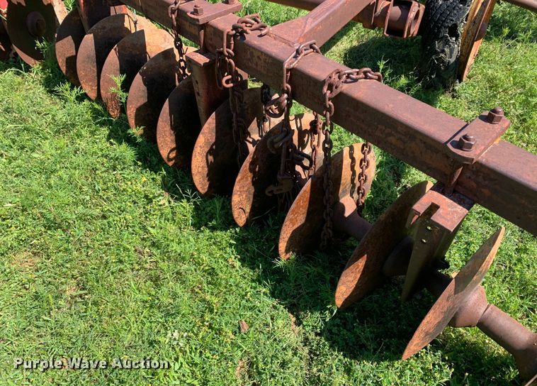 image for item KX9990 Massey-Ferguson  52 tandem disk