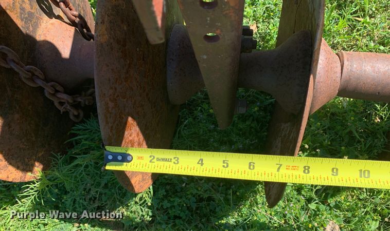 image for item KX9990 Massey-Ferguson  52 tandem disk