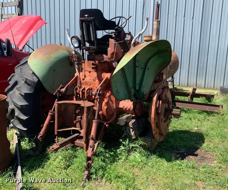 image for item KX9994 1966 International Harvester  F806D tractor