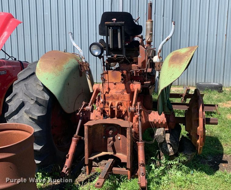 image for item KX9994 1966 International Harvester  F806D tractor