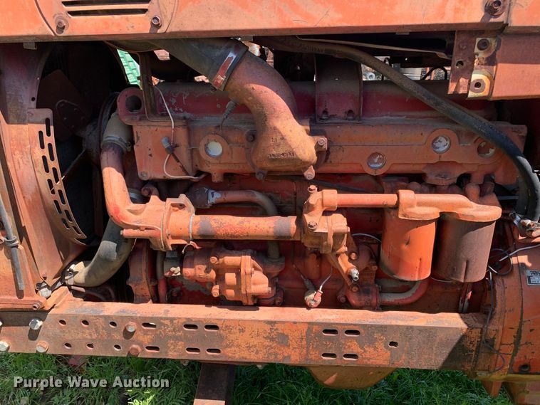 image for item KX9994 1966 International Harvester  F806D tractor