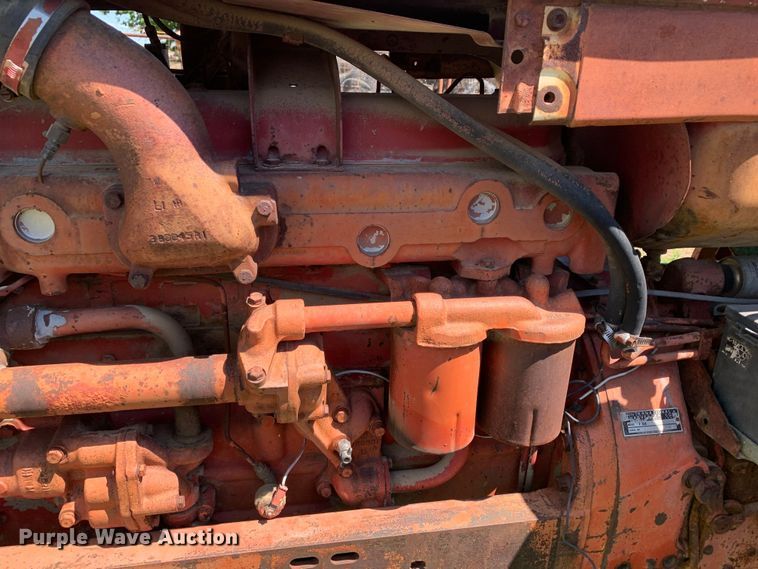 image for item KX9994 1966 International Harvester  F806D tractor