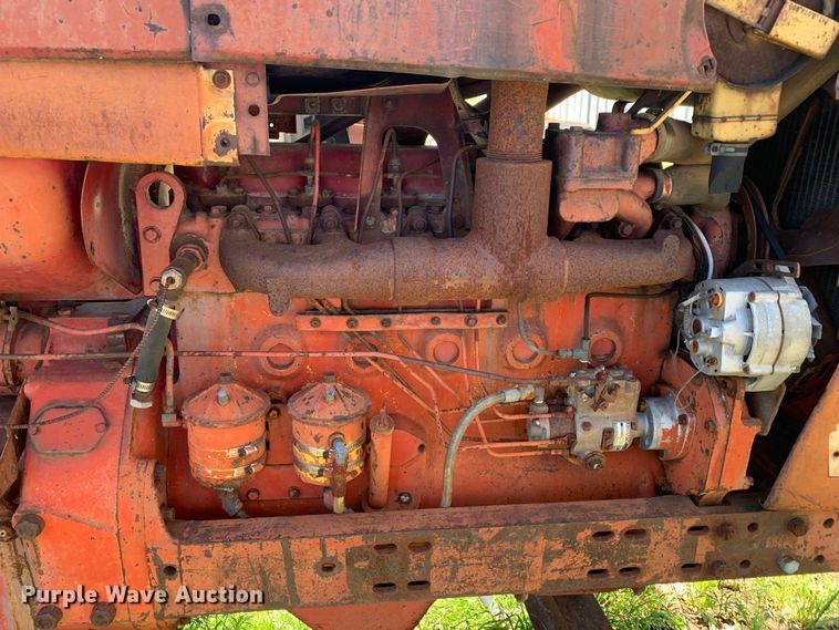 image for item KX9994 1966 International Harvester  F806D tractor