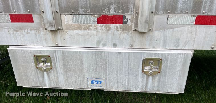 image for item LD9437 2008 EBY livestock trailer