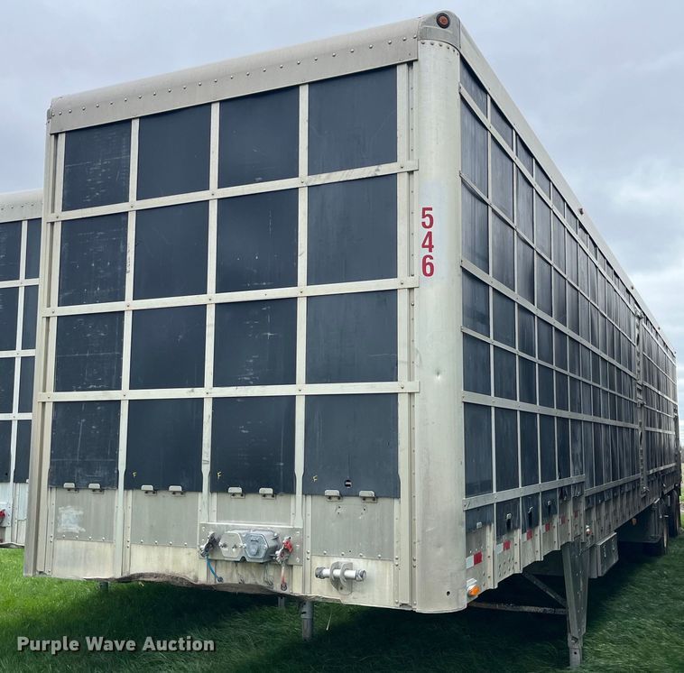 image for item LD9438 2006 EBY livestock trailer