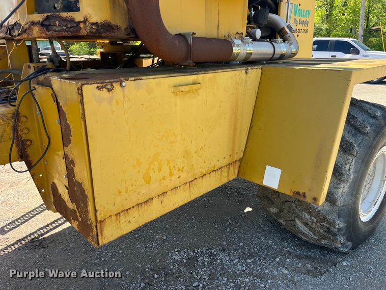 image for item LD9534 1996 Ag-Chem Terra Gator 1844 applicator