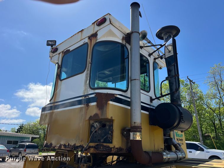 image for item LD9534 1996 Ag-Chem Terra Gator 1844 applicator