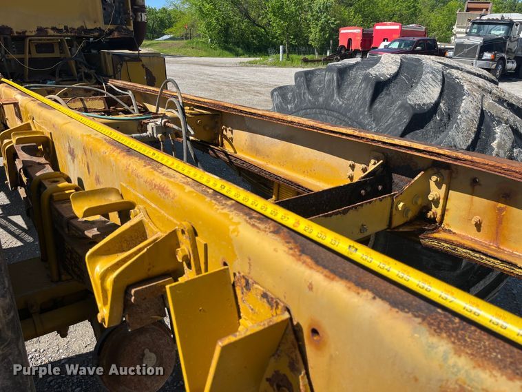 image for item LD9534 1996 Ag-Chem Terra Gator 1844 applicator