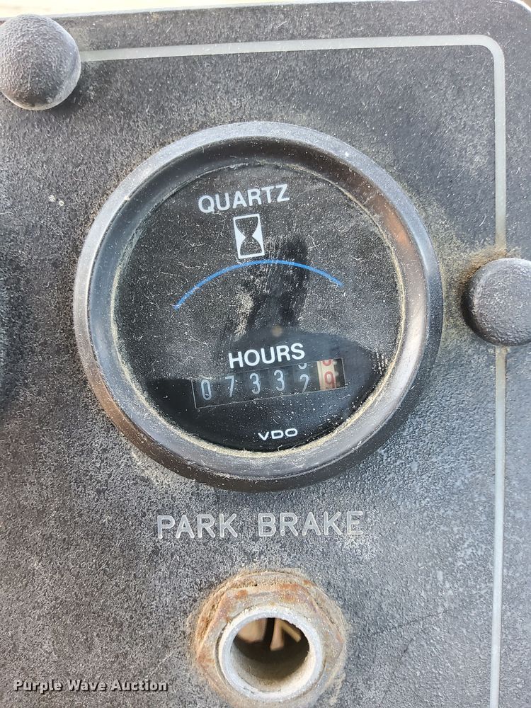 image for item LD9534 1996 Ag-Chem Terra Gator 1844 applicator