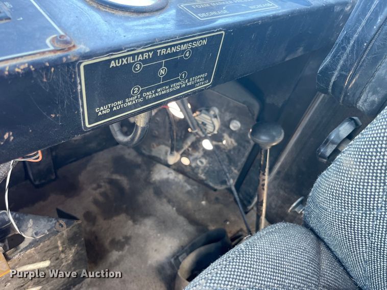 image for item LD9534 1996 Ag-Chem Terra Gator 1844 applicator