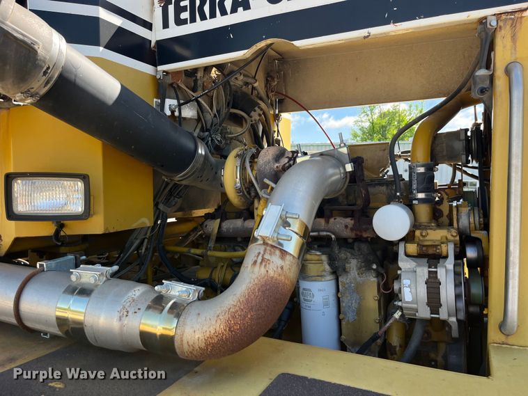 image for item LD9534 1996 Ag-Chem Terra Gator 1844 applicator