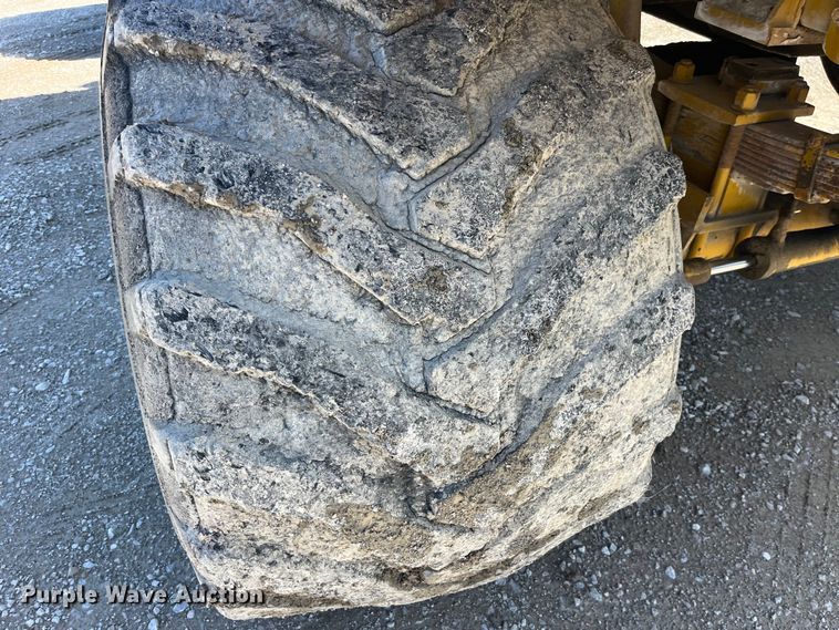 image for item LD9534 1996 Ag-Chem Terra Gator 1844 applicator