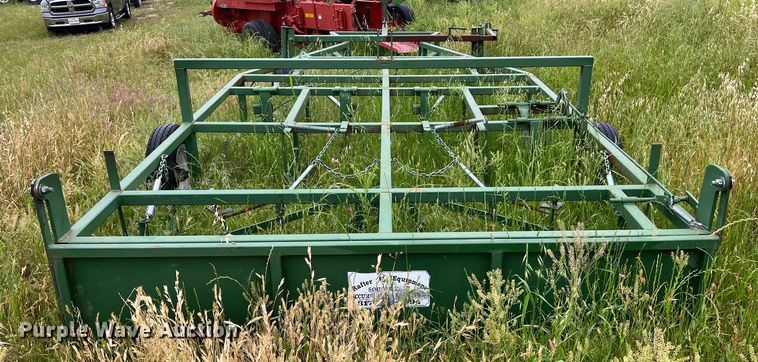 image for item LU9843 Rafter Equipment hay bale accumulator 