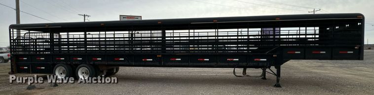 image for item MR9318 2009 Gooseneck Trailers livestock trailer