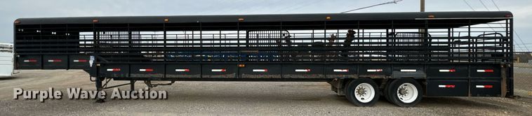 image for item MR9318 2009 Gooseneck Trailers livestock trailer
