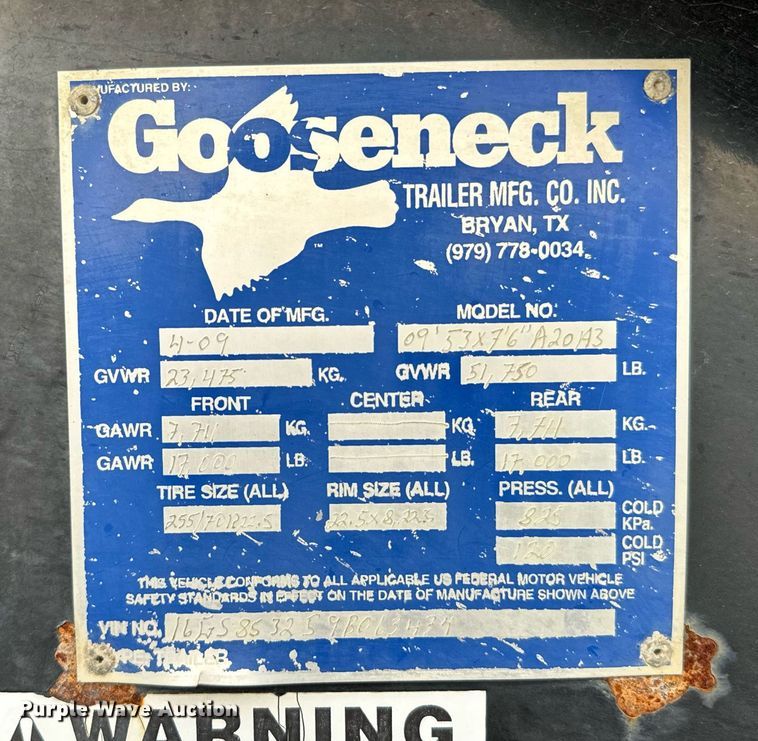 image for item MR9318 2009 Gooseneck Trailers livestock trailer