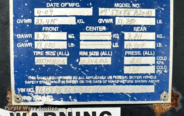 image for item MR9318 2009 Gooseneck Trailers livestock trailer