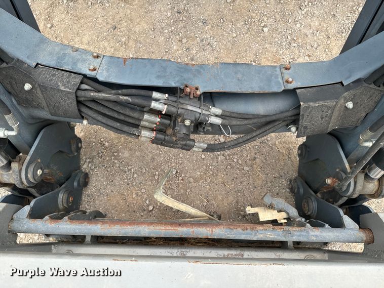 image for item ND9246 2003 New Holland TM190 MFWD tractor